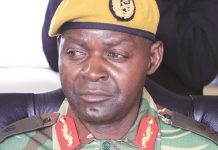 Lt-General Anselem Sanyatwe takes charge as ZNA commander, replaces Lt-General David Sigauke