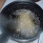 hot cooking oil_600x394