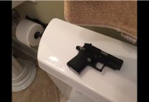 Young mother (17) arrested for murder after killing her 1-year-old son with a gun: She shot him on the forehead and lied to police (VIDEO)