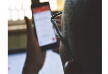 Woman’s texts revealing ex-hubby’s ‘inability to wipe butt0cks” land her in deep trouble