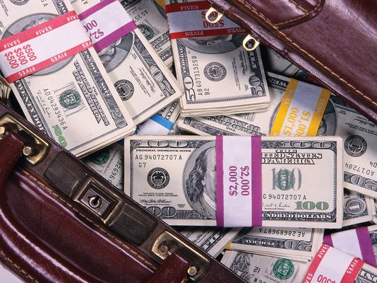 2 armed robbers pounce on company, get away with bag containing US$78 000
