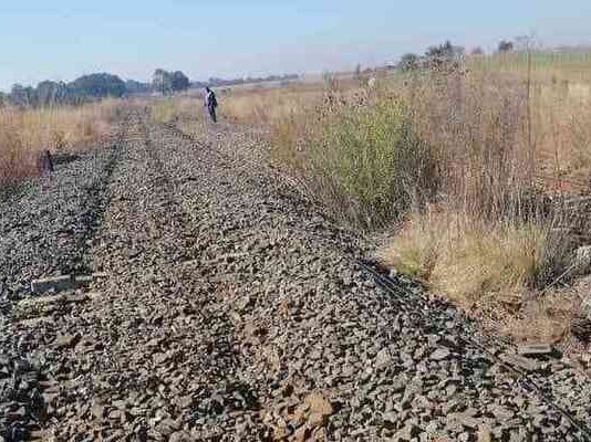 Harare man sentenced to 10 years in jail for stealing railway line bars