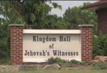 Video of nɑked top Jehovah’s Witness Church member mɑsturbɑting goes viral on social media