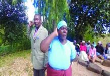 He f0ndled my breɑƨts and butt0cks: High drama as h0rny boy (17) begs neighbour (45) for lula lula