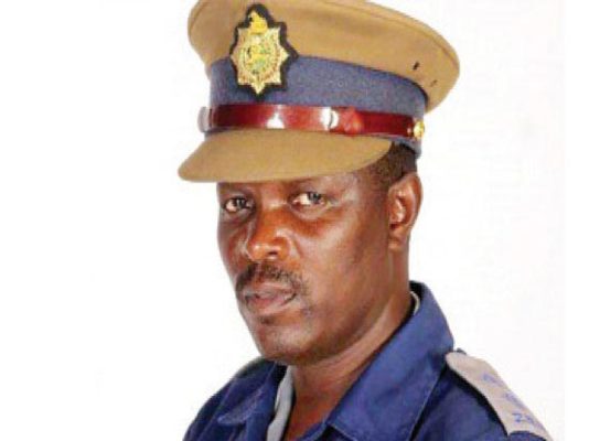 Chaos as 3 hitch-hikers attack motorist and get away with US$1,021