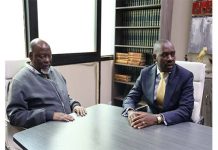2023 ELECTIONS: Former Mozambique President Joaquim Chissano meets CCC leader Nelson Chamisa