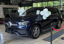 Joy as mbinga Wicknell Chivayo buys Sandra Ndebele a US$155,000 luxury Mercedes-Benz SUV