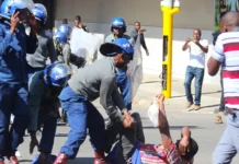 President Mnangagwa’s Government Panics as Geza Calls for ED’s resignation, Forces Police Officers to Sign Loyalty Forms After Unexpected US$50 Payouts