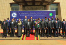 Zimbabwe divides SADC following disputed elections as 3 Presidents boycott summit and Ramaphosa arrives very late