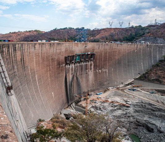 Kariba dam hit by more earthquakes, residents are now worried…. Kariba has experience over 1000 earthquakes so far