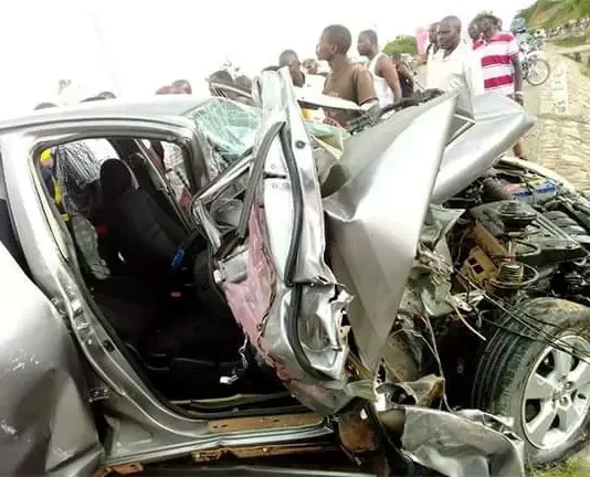 3 die in mushikashika head-on accident… haulage truck driver runs over pedestrian, Zim driver dies in SA accident