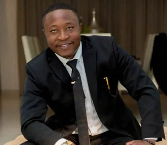 Collins Mnangagwa praised for supporting Shurugwi artists