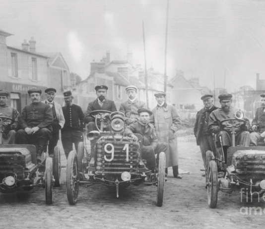 The legendary Paris-Rouen motor race