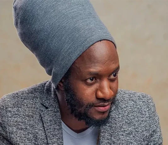 Winky D rejects Wicknell Chivayo’s cash and car donations: You can never buy me!… Jah Prayzah gets US$150,000 plus new Range Rover!