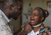 Mukwasha thoroughly beats up mother-in-law for hiring men to have lula lula with her daughter… You’re a prostitute, you must die