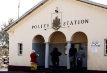 Zimbabwe police use movie-style tricks to arrest 3 armed robbers caught red-handed stealing at crime scene