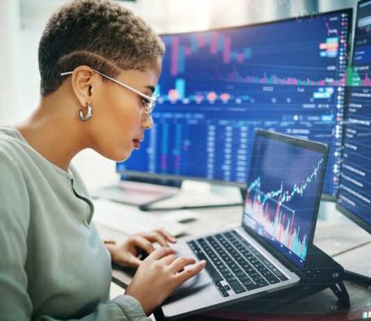 Unlocking the Power of MetaTrader 5: Advanced Tools for Traders