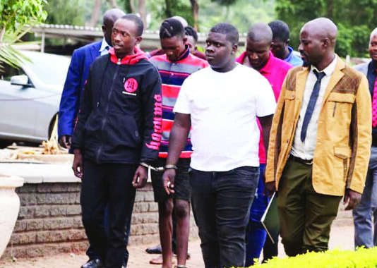 Luke Zinyengere who robbed Quest Financial Services of US$720,000 exchanges gunfire with prison guards, steals car at court and flees from custody