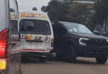Chitungwiza kombi driver now on police wanted list after disappearing… kombi crashes into President Mnangagwa’s motorcade