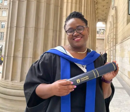 Zimbabwean female scientist Dr Fortune Gomo stabbed to death in the street in UK soon after PhD graduation