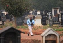 2 men take turns to have lula lula with a girl on a grave at Mbudzi cemetery while her boyfriend watches… 13-year-old wife number 4 dies while giving birth
