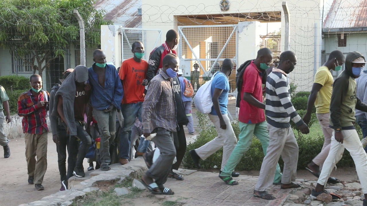 Staged Robbery Turns Deadly: Zimbabwe Prisons Officer “Robber” Killed – Did Police Go Too Far? Shocking Details Emerge From Family!