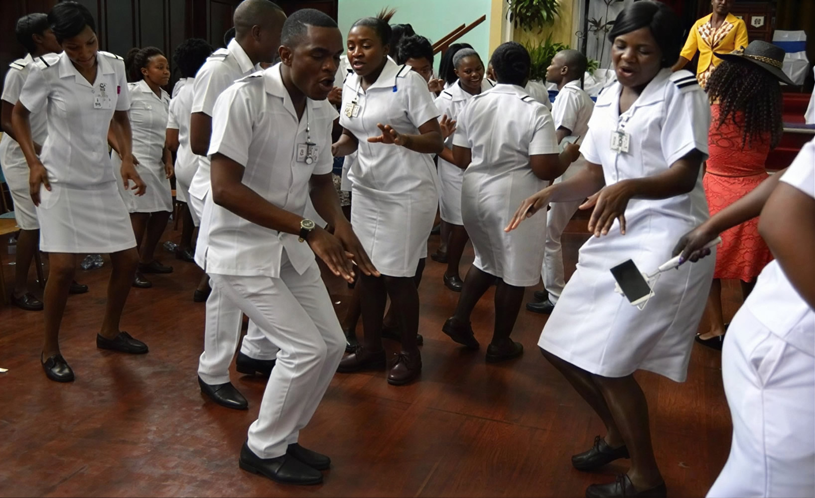 Good news: Government launches 32,000 new jobs for nurses and doctors across Zimbabwe