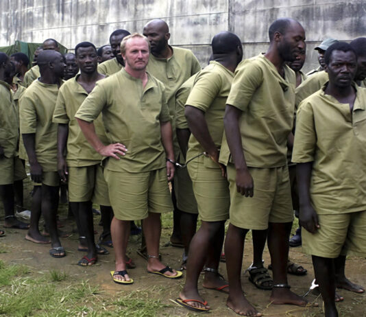 Thousands of prisoners to be released as President Mnangagwa frees all women, inmates over 60 & some life-sentenced criminals