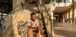 RIGGED RISULTS? Chaos at NAMA Awards: President Mnangagwa’s favourite Comic Elder walks empty-handed, Jah Prayzah ‘Robbed’