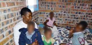 Zim mother of 6 suffers poverty after being impregnated THREE times by 3 different men who all gave her sets of TWINS!