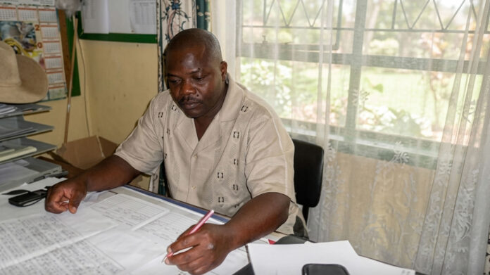 Nashville High School Headmaster Given Manenje