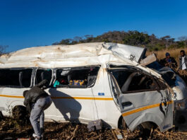 Another kombi accident kills 9 people after plunging into dam… ZRP officer impounds kombi, kills 7 in head-on accident