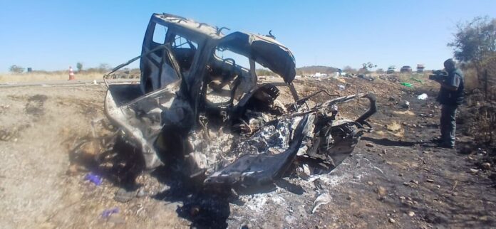 chivhu kombi and haulage truck accident PIC 4