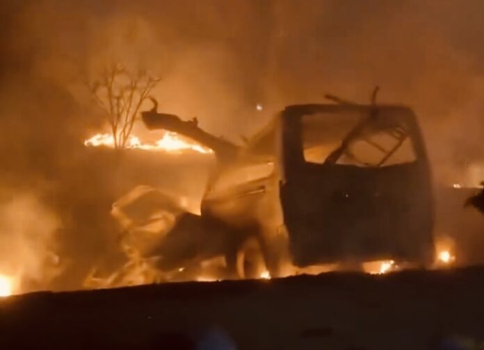 kombi catches fire 25 people killed in chivhu accident