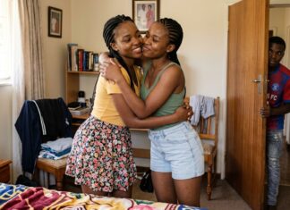 Harare man rapes suspected lesbians and impregnates one of them… Zanu PF official in hot soup over lula lula with daughter