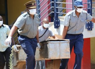 Wife found with multiple injuries at 5am as hubby lies unconscious: Another marriage ends in murder and attempted suicide